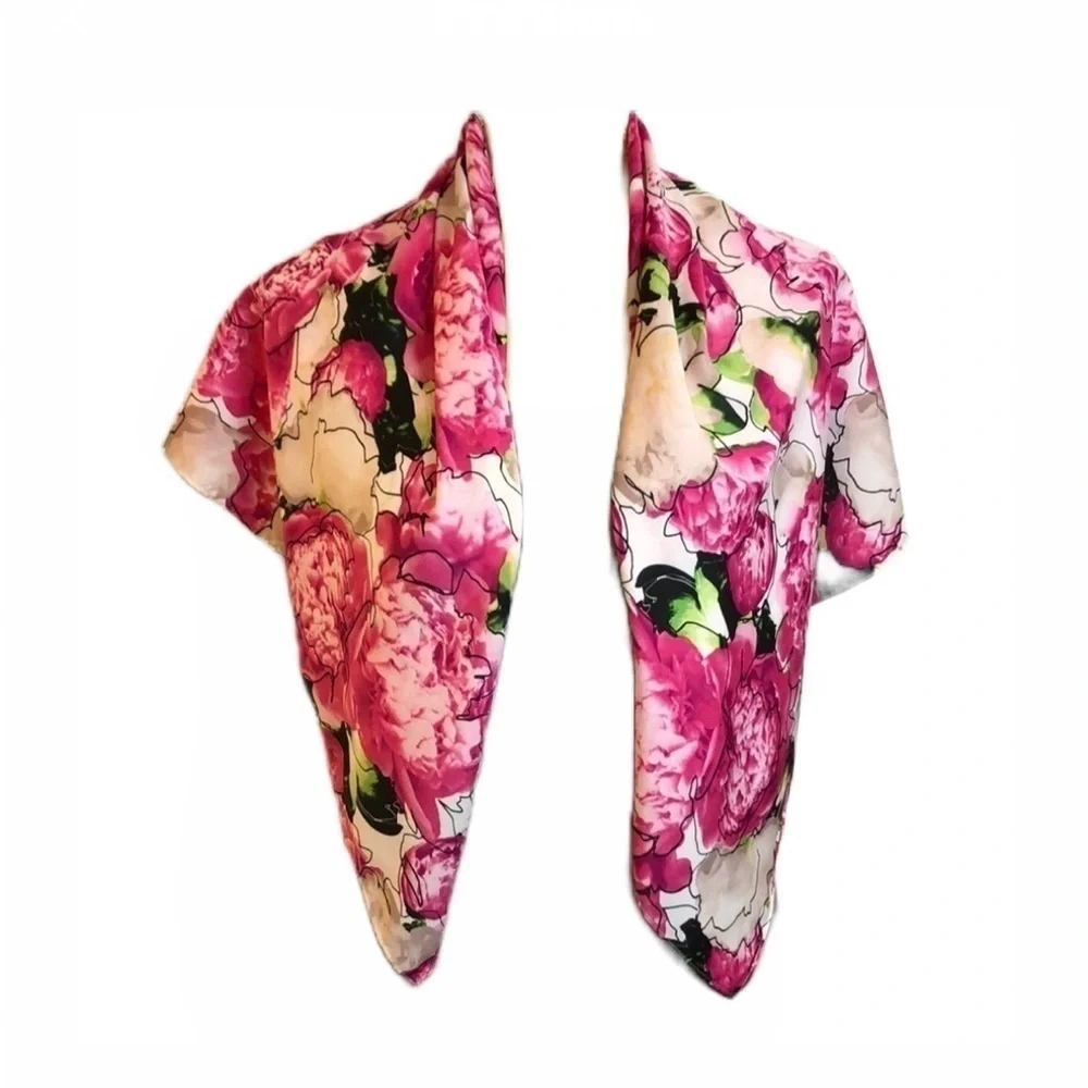 Reed 36”‎ Square Pink Floral Scarf